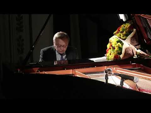 Видео: Leonid Chizhik " September in Rain" (Гарри Уоррен)