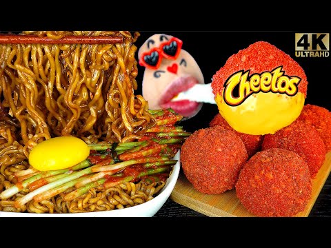 Видео: [ASMR MUKBANG] CHEETOS (пряный) сырные шарики, лапша из черной фасоли, корея кимчи (4K)