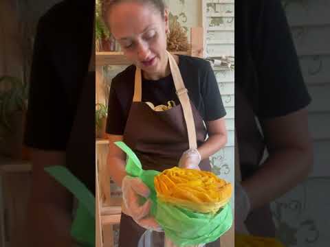 Видео: Букет из манговой розы#masterclass #gift #giftideas