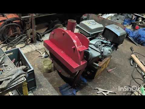 Видео: бензиновая мельница для зерна от Дигриз