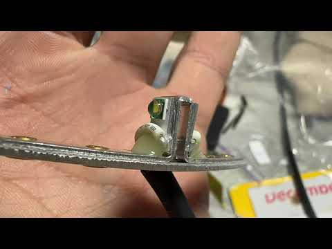 Видео: Меняю цвет глазок. Конструкция глазок с торцевой засветкой. Диоды Cree. 