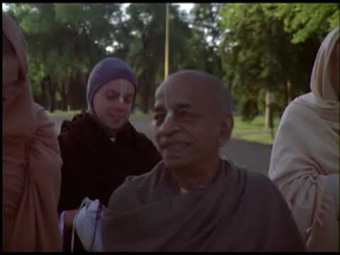 Видео: Воспоминания о Прабхупаде, DVD 1 Хридаянанда Госвами, Хари Шаури, Атма Таттва