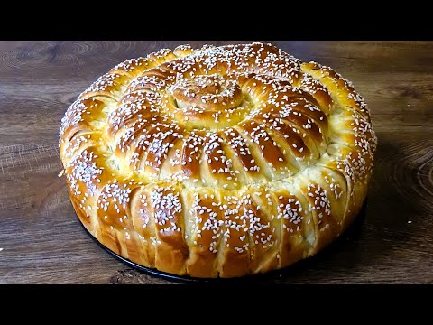 Видео: Именинный хлеб с сырной начинкой. Рецепт идеального праздника!