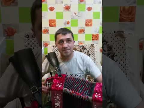Видео: Листья жёлтые над городом кружатся