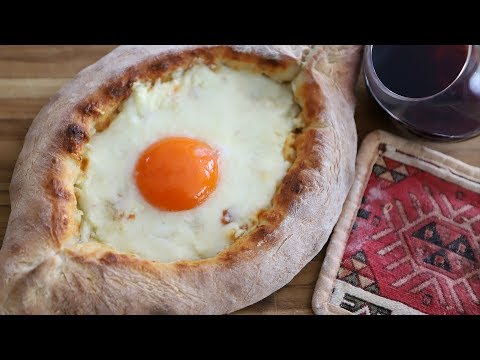 Видео: Аджарский Хачапури - Оригинальный и Вкусный - Рецепт от Эгине - Heghineh Cooking Show in Russian