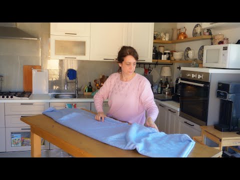 Видео: Распорядок дня домохозяйки: вкусы домашней кухни | Рецепт картофеля, булочки с корицей