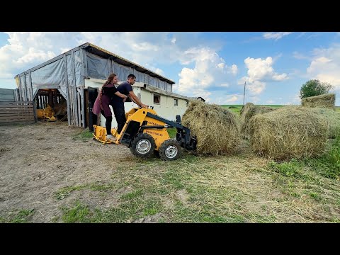 Видео: Как он это делает? Никто не верил, но он смог! Нам привезли сено. Жизнь простых людей в деревне.