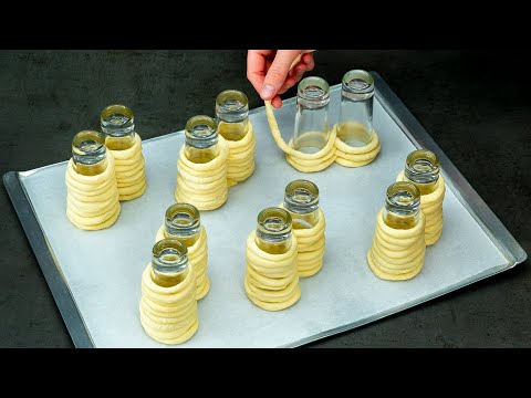 Видео: 2 вкуса сразу. С помощью этого трюка, вы сэкономите время! Быстрый десерт из слоеного теста