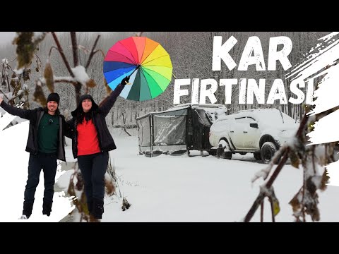 Видео: МЫ ОСТАНОВИЛИСЬ С КАРАВАНОМ ВО ВРЕМЯ СНЕЖНОЙ БУРИ #offroad #snow