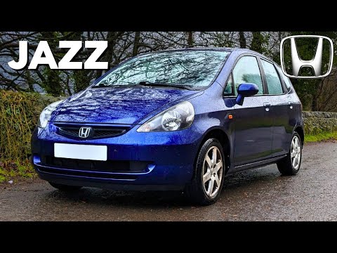 Видео: Honda Jazz — это все, что вам нужно (полный обзор Honda Fit)