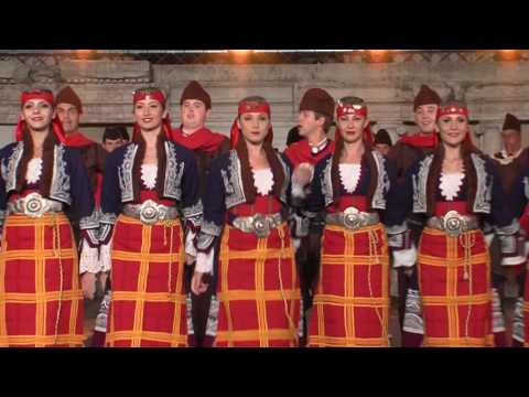 Видео: Осмото чудо - спектакъл на ансамбъл Българе в Античния театър