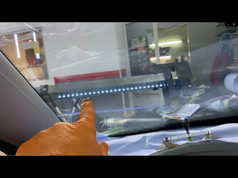 Видео: Как отремонтировать трещину, скол на лобовом стекле, автостекле! FORD в Петрозаводске!