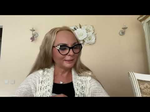 Видео: Есть ли у него другая? 💔 И будете ли вы вместе — правда от карт | Анна Князева Таро