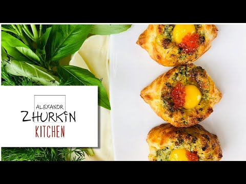 Видео: Мини хачапури из слоеного теста/Хачапури самый простой и вкусный рецепт!