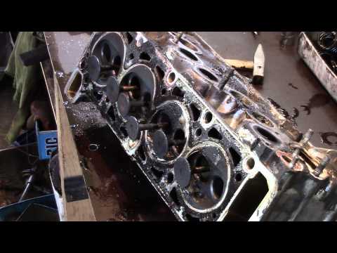 Видео: Часть1 Очень редкая поломка  Ремонт двигателя ВАЗ 2107
