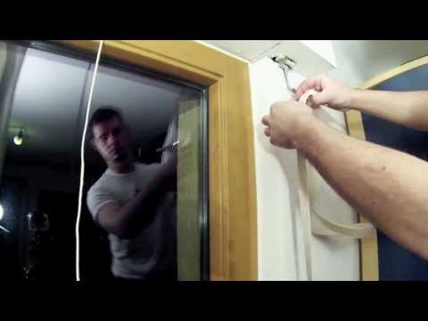 Видео: Как заменить ремень рольставни, не открывая короб