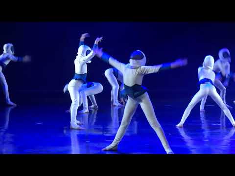 Видео: "Цветы жизни". Театр танца "Шаги".
