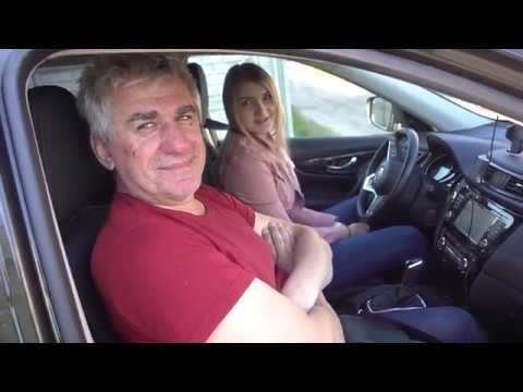 Видео: VLOG Настя сдает экзамен в ГАИ. Костя называет Лимона сыном