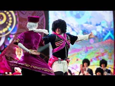 Видео: Казачья лезгинка