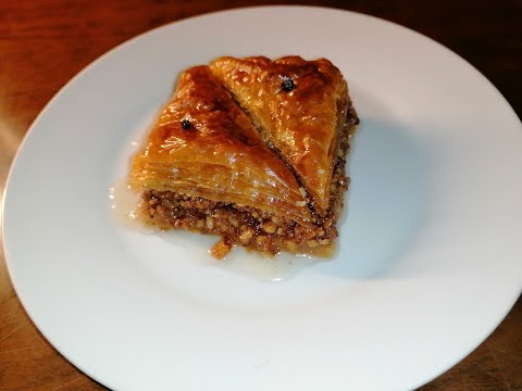 Видео: Греческая кухня 🇬🇷  БАКЛАВАС