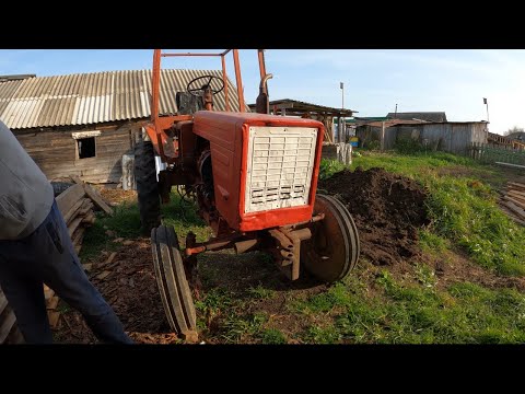 Видео: Ремонт трактора Т-25 ищем давление масла! Жизнь в деревне! Вожу навоз на ЗИЛе!