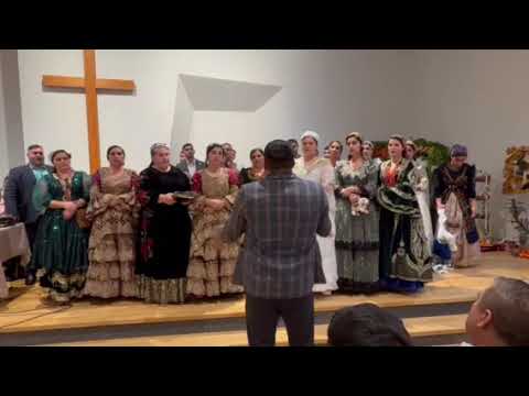 Видео: Богар. Германия. Штутгарт Хоро спивайут  