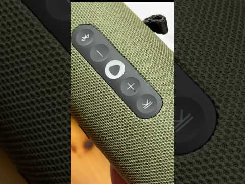 Видео: Яндекс Стрит! Первая портативная колонка от Яндекс! #алиса #яндекс #яндексстрит