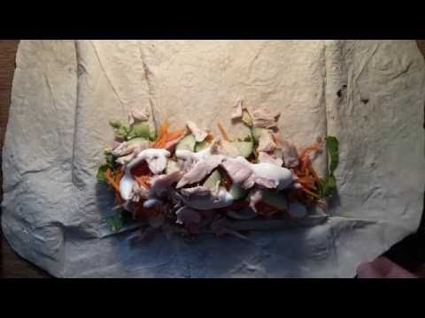 Видео: ШАУРМА С КУРИЦЕЙ И КОЛБАСОЙ. КАК ПРИГОТОВИТЬ ВКУСНУЮ ШАВЕРМУ ДОМА. Канал Тутси