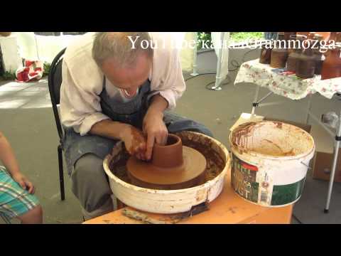 Видео: Глиняный кувшин изготовление на гончарном круге.Как делают глиняную посуду
