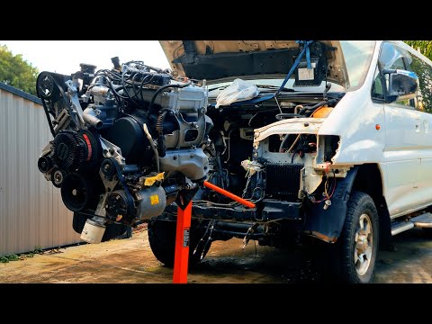 Видео: Mitsubishi Delica | Ребилд двигателя Ep-2 | Без комментариев