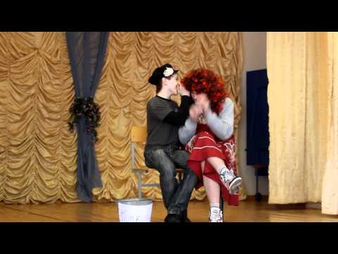 Видео: Музыкальная сценка