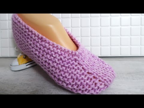 Видео: Красивые и очень простые следки спицами. Подробный МК.