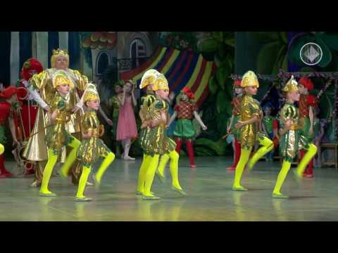 Видео: Юбилейная постановка Детского театра балета "Алмазы Якутии"
