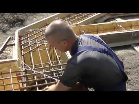 Видео: Подвал= монолитная лента+ ФБС-ы +литые ПИЛОНЫ по углам. Часть 5 Окончание ОПАЛУБКИ и ЗАЛИВКА.