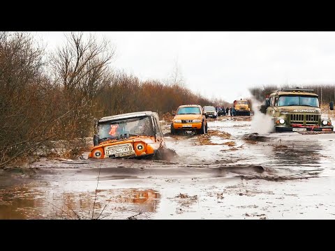 Видео: ЭТО БЫЛО ЗРЯ... МАЖОРЫ за ГРУЗОВИКАМИ! Mercedes, Toyota, Mitsubishi, КРАЗ, ЗИЛ, ГАЗ на бездорожье.