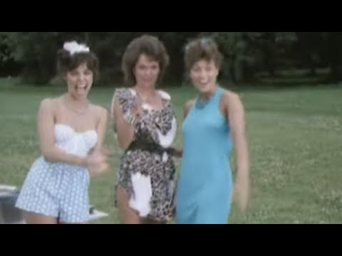 Видео: Бенни Хилл - ведро или дурак?