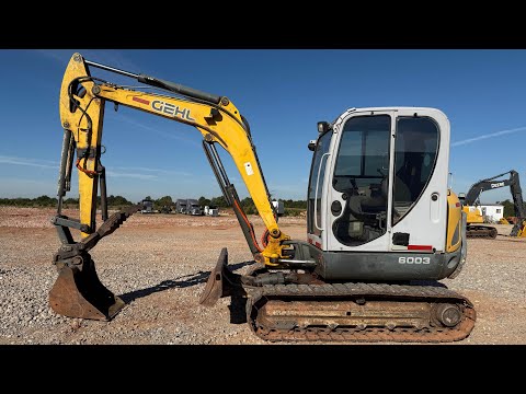 Видео: Продаётся б/у мини-экскаватор Gehl 6003