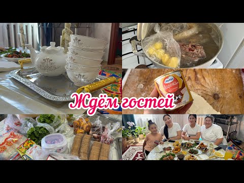 Видео: Vlog🇰🇿🌸Вкусные салаты🥙Купили ленолиум👍🏻spf+50🌻