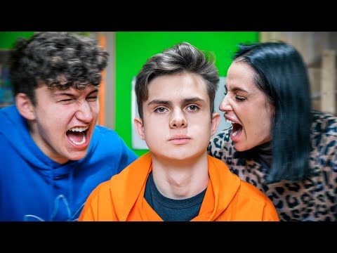 Видео: Почему ВЛАД больше НЕ ХОЧЕТ ВСТРЕЧАТЬСЯ С ЛИЗОЙ???