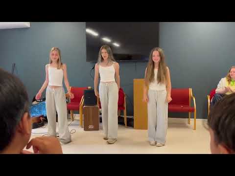 Видео: Сара Емма и Лиля танцуют!💃🫶🎀🩷💜💓