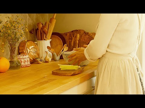 Видео: Работа в саду в ранний период summer｜Living в сельской местности Cottage| Простая жизнь