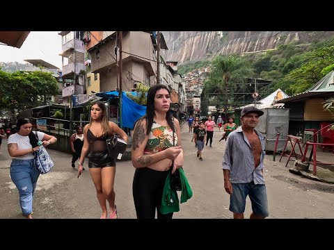 Видео: 🇧🇷 Жизнь в Фавеле Росинья - Рио-де-Жанейро, Бразилия