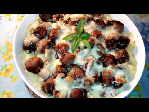 Видео: Кюфтенца с нудли и моцарела/ Meatballs with noodles and mozzarella