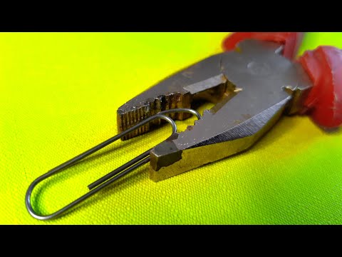 Видео: [172] Как сделать отмычки из скрепки? Реально ли двумя скрепками вскрыть замок?