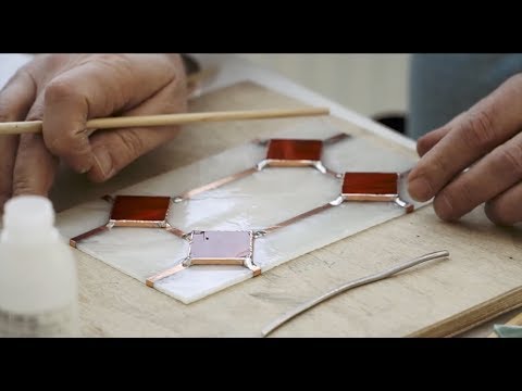 Видео: Необычный способ создания геометрического витража