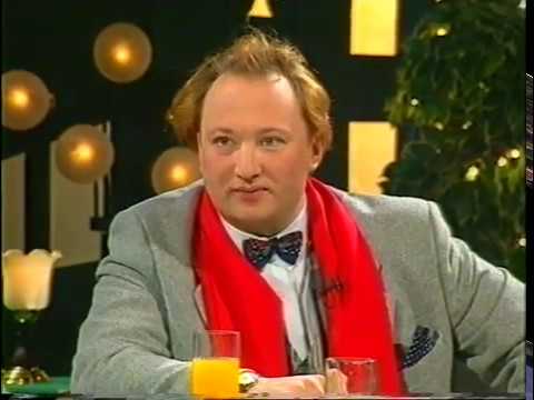 Видео: ВЕСЕЛАЯ ИСТОРИЯ ЮРИЯ ГАЛЬЦЕВА ПРО СТУДЕНЧЕСКИЕ ГОДЫ...