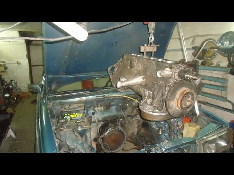 Видео: Двигатель Мерседес М 110 ,установка на Мерседес 123.