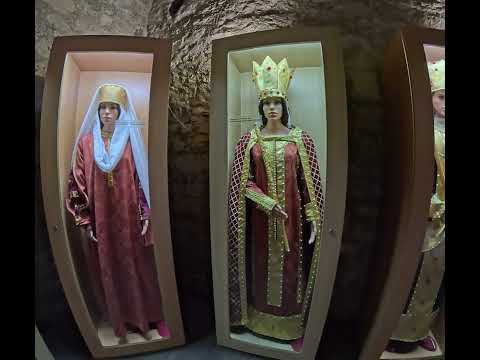 Видео: The depths of the Baba Vida Fortress in Bulgaria, in 4K. Крепость Баба Вида. Видин Замък.