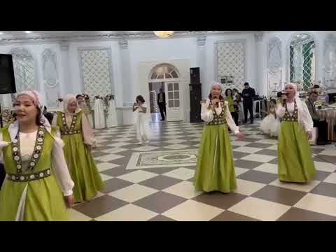 Видео: Ене әні. Келіндерінің арнауы. Песня Енешка.Ең керемет ән.Тыңдасаңыздар Жүректен шыққан ең керемет ән