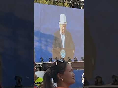 Видео: Камчыбек Ташиев Токтогулда Стадиондун аылышы